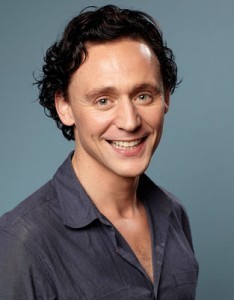 Tom Hiddleston head shot
