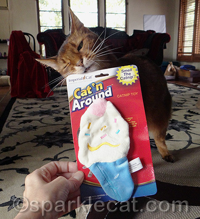 The packaging is also good for cheek rubs