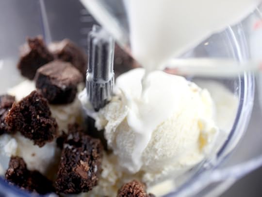 Mocha Brownie Milkshakes