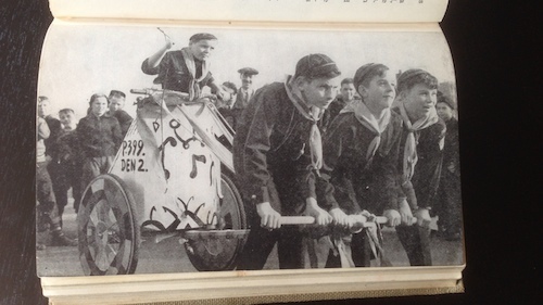 How Book of Cubbing (Boy Scouts of America), 1943