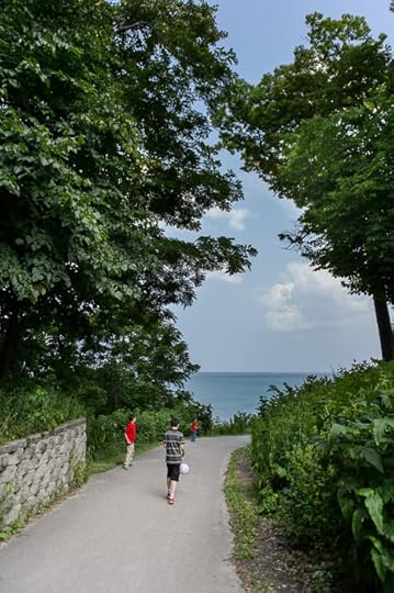 First View of the Lake Lake Michigan -- Big Bay Park -- Whitefish Bay, Wisconsin, United States -- Copyright 2014 Jeffrey Friedl, http://regex.info/blog/