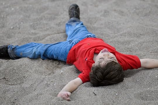 Being a Four -Year-Old Boy -- Big Bay Park -- Whitefish Bay, Wisconsin, United States -- Copyright 2014 Jeffrey Friedl, http://regex.info/blog/