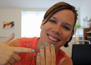 Cyrillic-Alphabet-nails