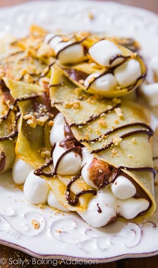 30 Minute S'mores Nutella Crepes - this is my favorite crepe recipe and you won't believe how easy they are!