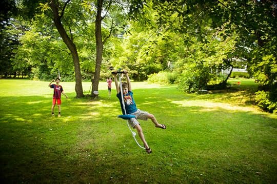 Hanging Style -- Grandma and Grandpa Friedl's -- Rootstown, Ohio, USA -- Copyright 2014 Jeffrey Friedl, http://regex.info/blog/