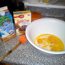 GF Lemon Cupcakes_Eggs_8 9 2014