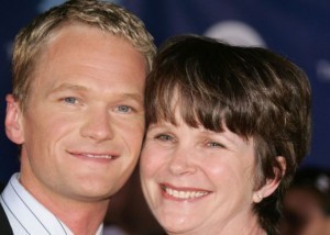 neil-patrick-harris-and-mom