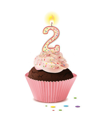 Törtchen mit Kerze aus Ziffer 2 