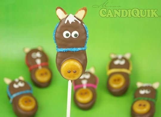 triple crown horse cookies