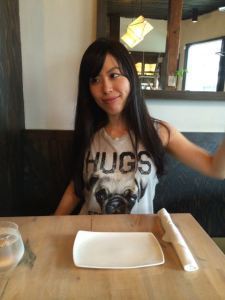 Akemi rarin' to go. They have zoodles on the menu!