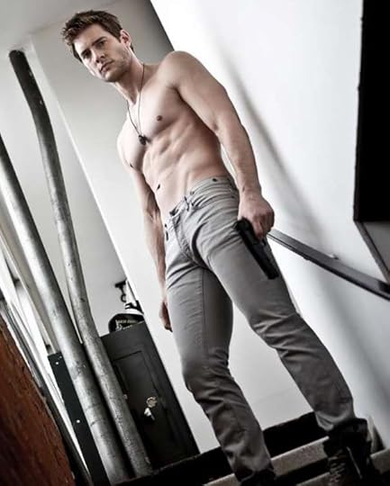 gallery_enlarged-ryan-mcpartlin-daman-chuck-09242010-06
