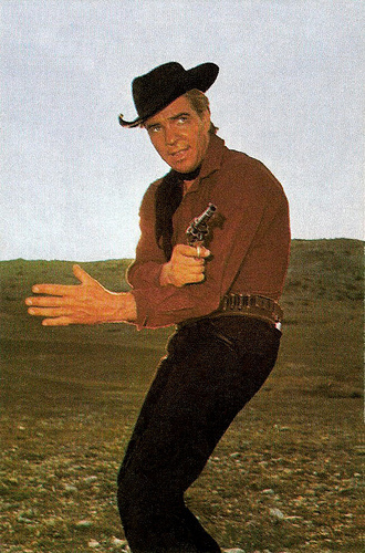 Götz George, Unter Geiern