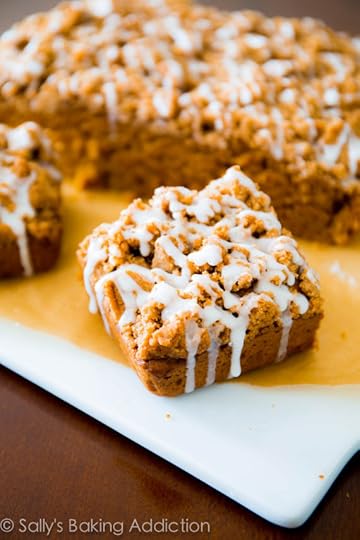 Iced Pumpkin Coffee Cake - super moist and easy to make. Recipe by sallysbakingaddiction.com