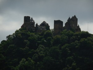 cMidRhine24 - Two castles