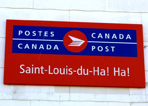 St.-Louis-du-Ha! Ha! Post Office