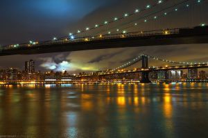 800px-Flickr_-_Shinrya_-_Brooklyn_^_Manhatten_Bridge_at_Night