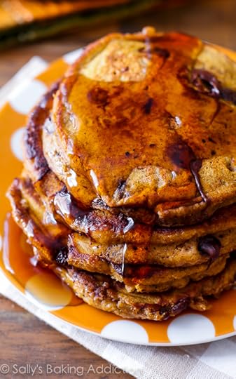 Pumpkin Chocolate Chip Pancakes - this is the ultimate recipe for moist, fluffy, thick pumpkin pancakes! Recipe by sallysbakingaddiction.com