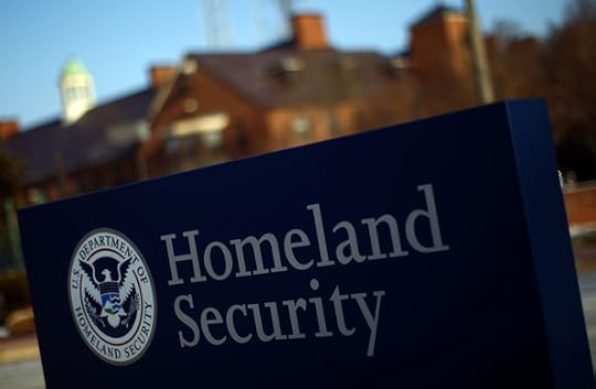 http://www4.pictures.zimbio.com/gi/Department+Homeland+Security+Headquarters+TpSfGFx0T7-l.jpg