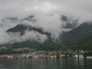 Lausanne_View from Lake