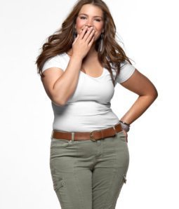 Plus-Size-Model-Tara-Lynn-for-HM-3
