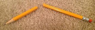 Pencil_broken_in_half