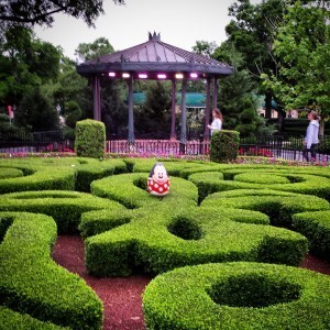 minnie egg in france