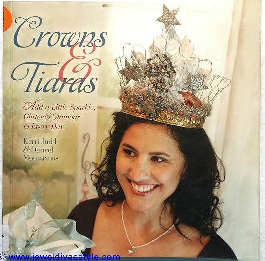 BOOK STYLE: CROWNS & TIARAS