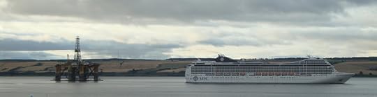 Rig and ship