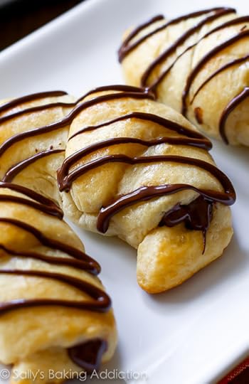 20 Minute Chocolate Croissants from sallysbakingaddiction.com - these could not be any easier!!