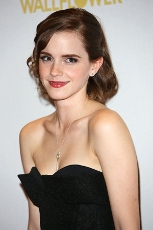 Emma Watson: Look at that kinky little key on her necklace. Whose collar (or heart) do you suppose it unlocks? 