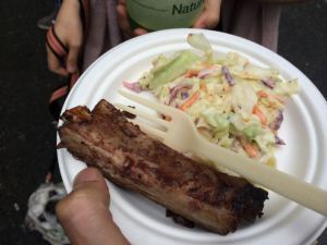 An alright rib with some too creamy coleslaw. Not pictured (because the photo came out fuzzy) is the accompanying pork jowl chill. Tasty!