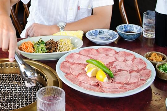 Ready to Cook at Yakiniku Nanzan (焼肉南山), Otsu Japan -- Yakiniku Nanzan (焼肉南山) -- Hieidaira, Shiga, Japan -- Copyright 2007 Jeffrey Eric Francis Friedl