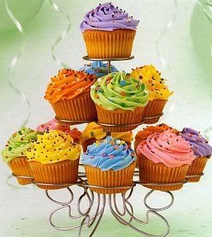 Cakes photo: cakes cupcakes.jpg