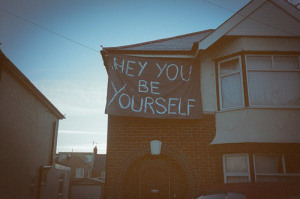 tumblr_n8zut4shKG1siudeoo1_500