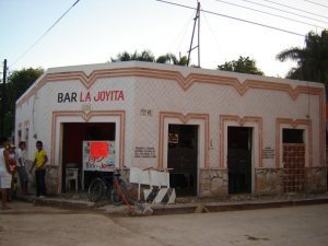 bar