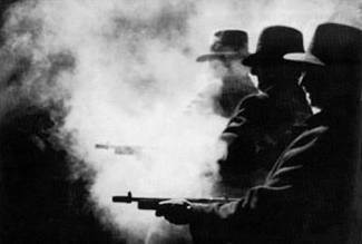 Mobsters_shooting