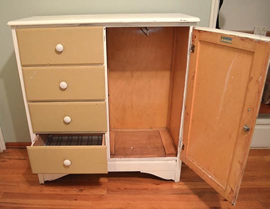 vintage-chifferobe