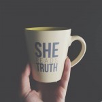 she-reads-truth