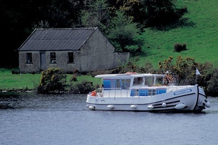 In a few days, we'll pick up a rental riverboat--and bikes-- just like this in Lattes, France.