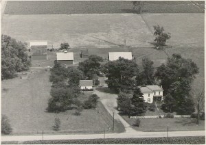 scan00211 300x212