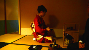 Akemi's sister, Hiromi, makes the matcha.