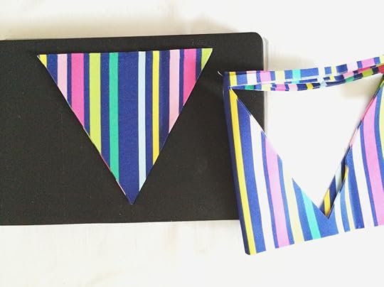 Sizzix Bunting 6