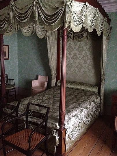 File:Brede-LilleBrede-green-bed.jpg