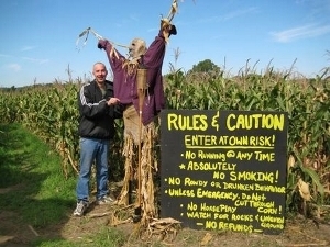 large_cornmaze (300x225)