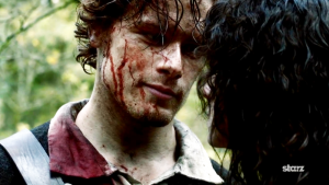 Outlander S01E01 Sam Heughan as Jamie Fraser 2 TAR