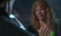 91-dark-shadows-gloria