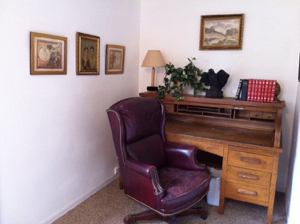 Willamette Writers Scottland Yard writing room