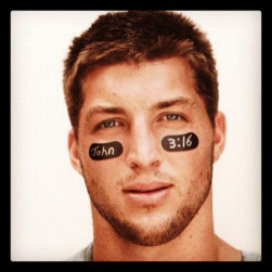 Tim Tebow with his John 3:16 eye paint