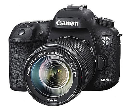 Canon-7D-Mark-II-side-image