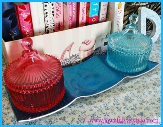 JDS - GLASS TRINKET JARS